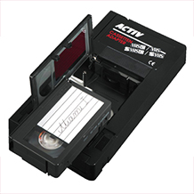 Adaptador VHS-C para reprodução em videocassete VHS
